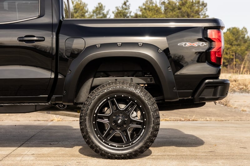 RC Pocket Fender Flares | GXD Sterling Grey Metallic | Chevy Colorado (23-26) (manufacturer page)