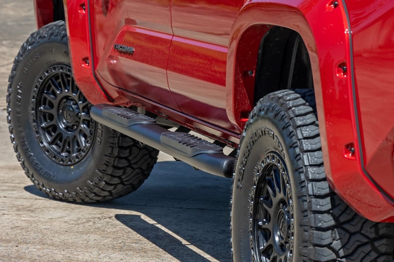 RC Oval Nerf Step | Double Cab | Black | Toyota Tacoma 2WD/4WD (2024-2026) (manufacturer page)