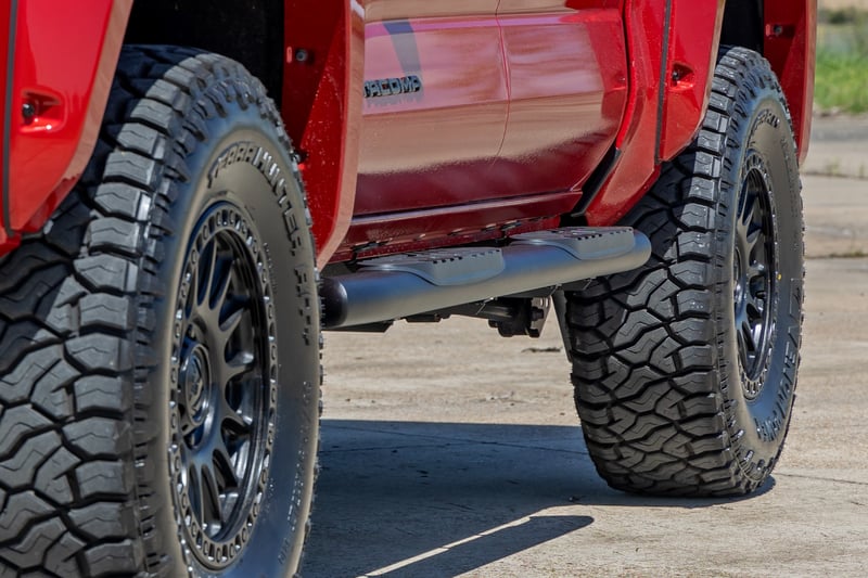 RC Oval Nerf Step | Double Cab | Black | Toyota Tacoma 2WD/4WD (2024-2026) (manufacturer page)