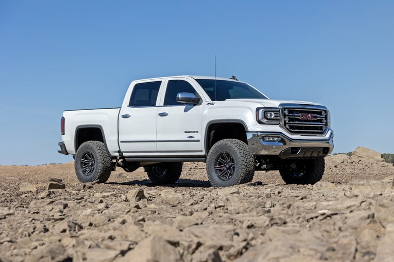 RC 7 Inch Stamped Steel LCA Lift Kit | Forged UCA | Bracket | N3 Struts | Chevy/GMC 1500 (16-18) (manufacturer page)