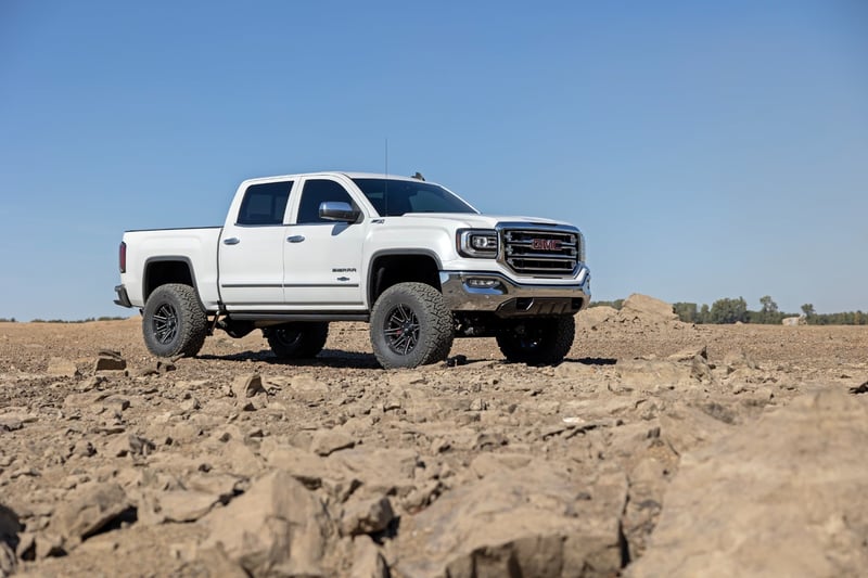 RC 7 Inch Stamped Steel LCA Lift Kit | Forged UCA | Bracket | Vertex | Chevy/GMC 1500 (16-18) (manufacturer page)