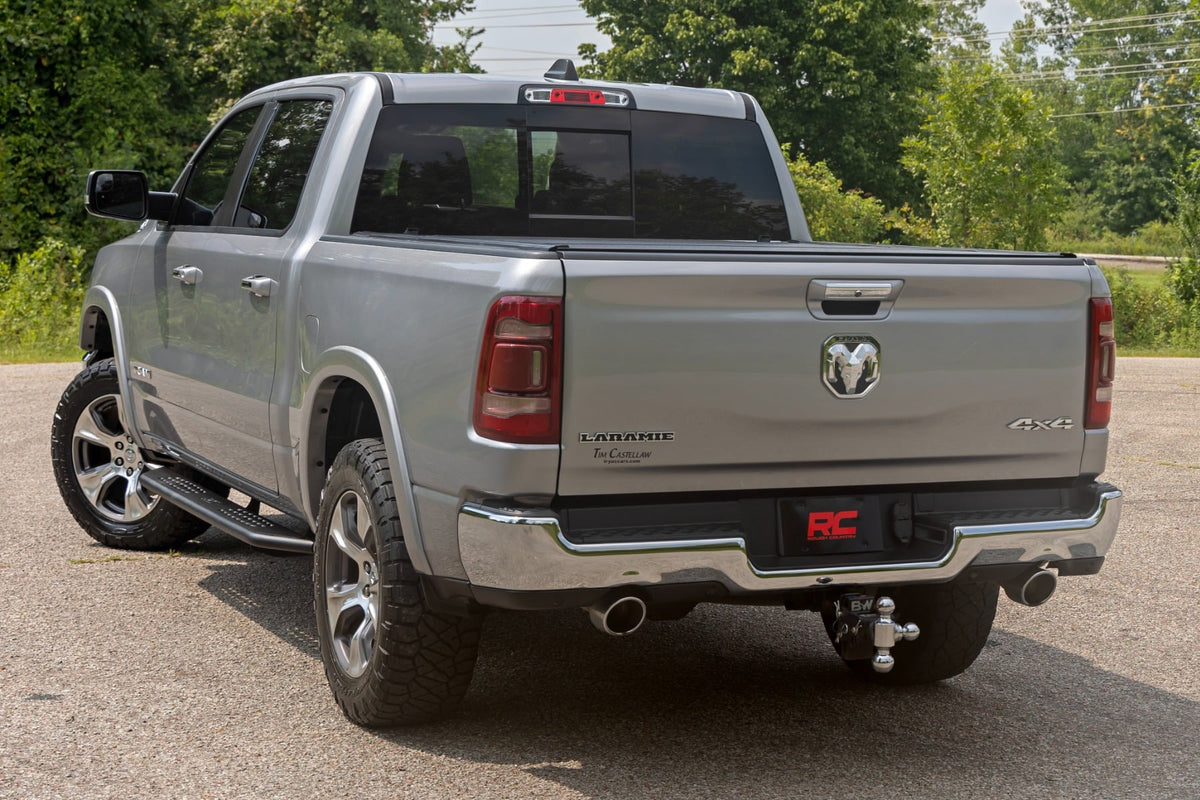 OV2 Running Boards | Side Step Bars | Crew Cab | Ram 1500 (19-26)/1500 TRX (21-24) - Steps & Runningboard (Image 4 of 6)