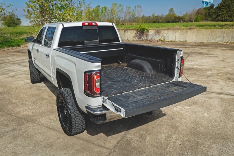 RC Powered Retractable Bed Cover | 5'9" Bed | Chevy/GMC 1500 (14-18 & Classic) (manufacturer page)