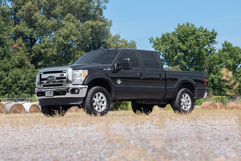RC 2 Inch Leveling Kit | Ford F-250/F-350 Super Duty 4WD (2005-2023) (manufacturer page)