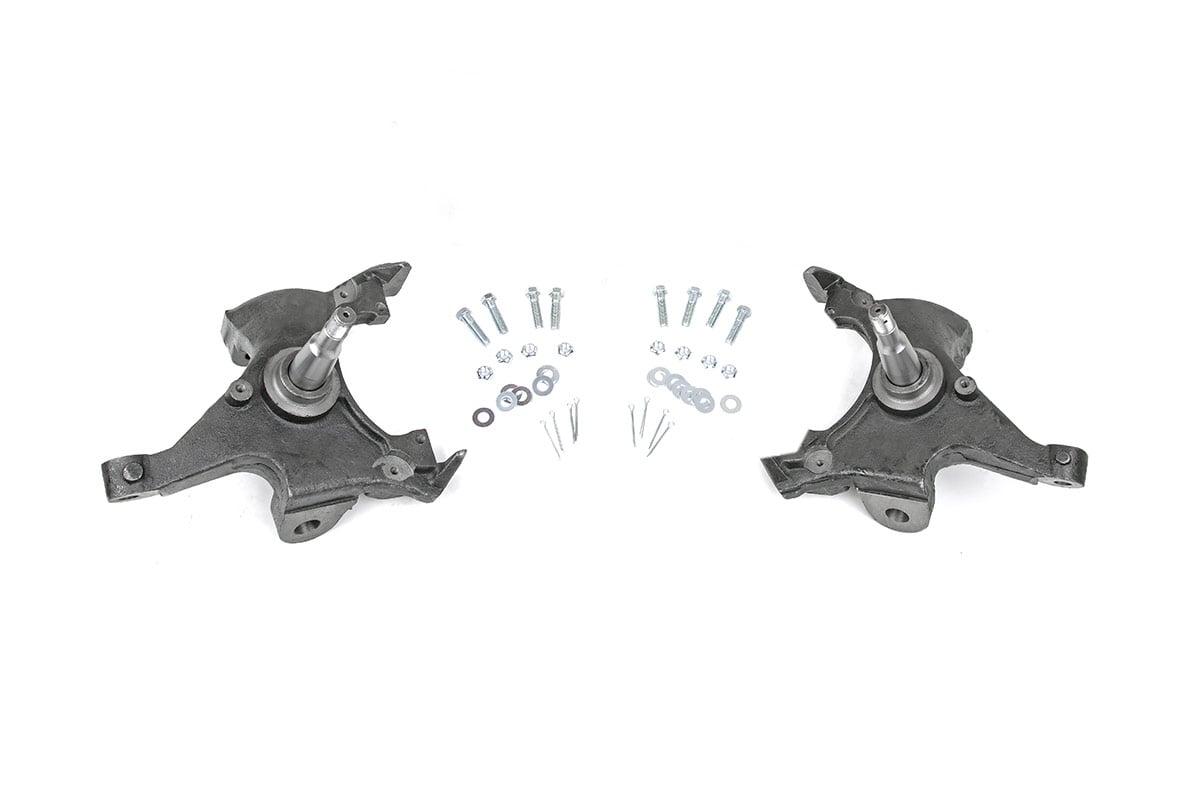 Rough Country 1725BOX1 2 Inch Lowering Spindles | Chevy C1500/K1500 Truck Extended Ca 2WD (88-99) - Image 1