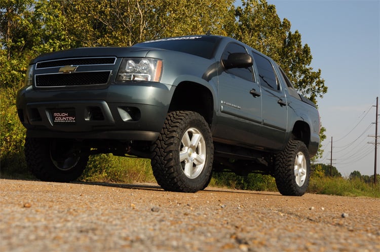Rough Country 20900 7.5 Inch Lift Kit | Chevy Avalanche 2WD/4WD (2007-2013) - Image 2