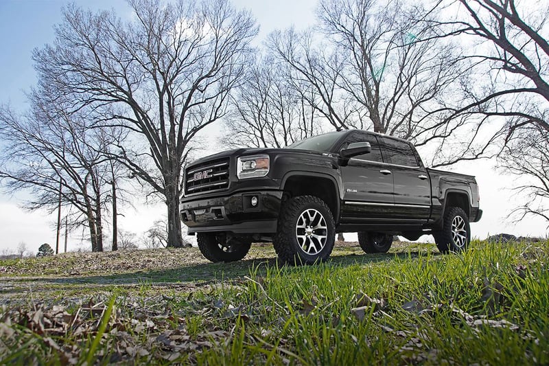 RC 6 Inch Lift Kit | Alu/Stamp Steel | M1 Struts/M1 | Chevy/GMC 1500 (14-18 & Classic) (manufacturer page)