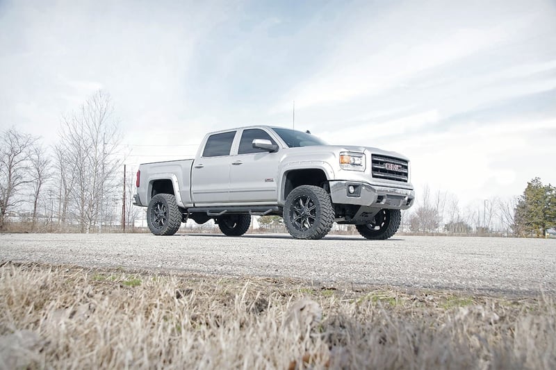 RC 5 Inch Lift Kit | Alum/Stamp Steel | N3 Struts | Chevy/GMC 1500 (14-18 & Classic) (manufacturer page)