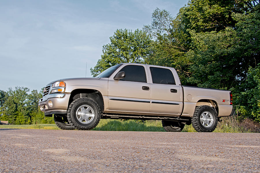 1.5-2 Inch Lift Kit | M1 | Chevy Silverado & GMC Sierra 1500 4WD (1999-2006 & Classic) - Susp Lift Kits 4wd (Image 3 of 6)