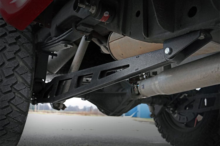 Traction Bar Kit | Chevy Silverado & GMC Sierra 1500 4WD (2007-2018 & Classic) - Susp Accessories (Image 5 of 6)