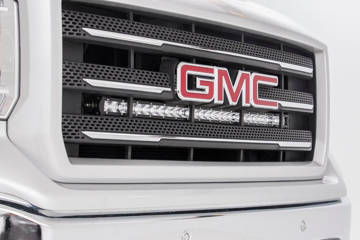 30 Inch Chrome Series LED Light Bar | Curved | Single Row - Lighting & Acc (Image 4 of 6)