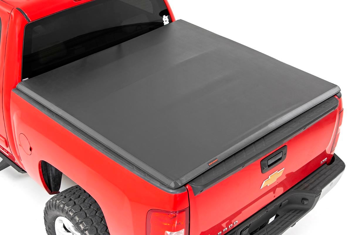 RC Soft Tri-Fold Bed Cover | 6'7" Bed | Chevy/GMC 1500/2500HD/3500HD (07-14) (manufacturer page)