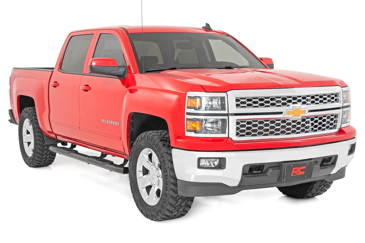 Oval Nerf Step | Crew Cab | Chevy/GMC 1500/2500HD/3500HD (07-19 & Classic) - Steps & Runningboard (Image 2 of 6)