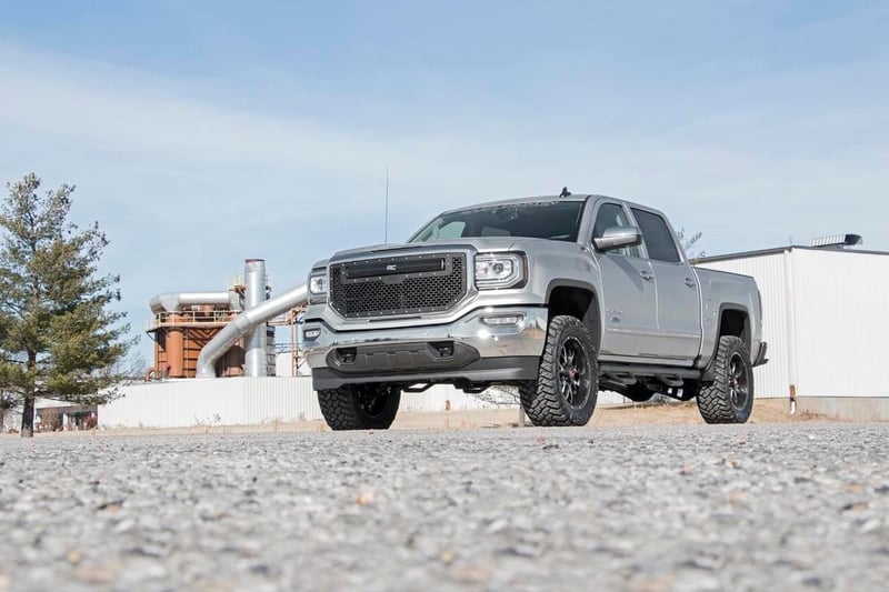 RC 3.5 Inch Lift Kit | Cast Steel LCA | Vertex | Chevy/GMC 1500 (14-18 & Classic) (manufacturer page)