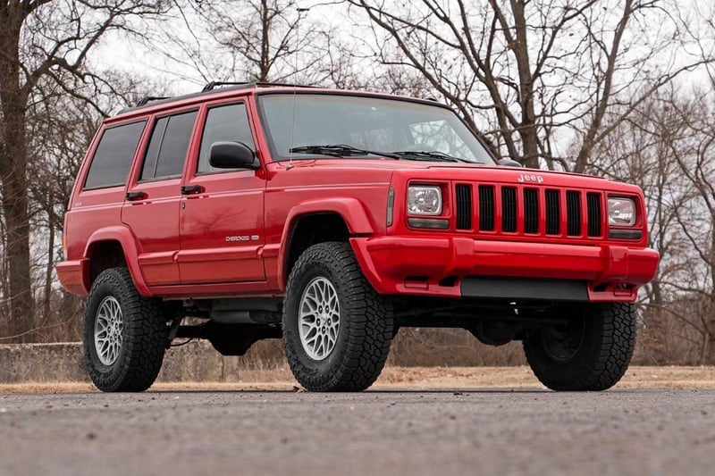 RC 3 Inch Lift Kit | Series II | RR Springs | M1 | Jeep Cherokee XJ (84-01) (manufacturer page)
