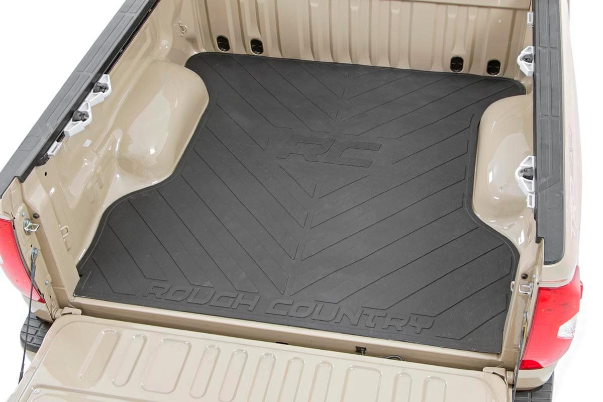 Bed Mat | 5'7" Bed | RC Logo | Toyota Tundra 2WD/4WD (2007-2021) - Cargo Management (Image 1 of 6)