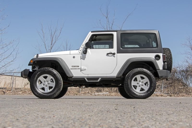 RC Contoured Drop Steps | 2 Door | Jeep Wrangler JK 4WD (2007-2018) (manufacturer page)