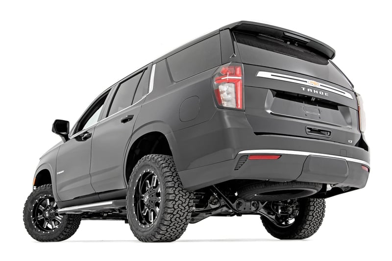 RC 3.5 Inch Lift Kit | M1 Struts | Chevy/GMC SUV 1500 4WD (2021-2026) (manufacturer page)