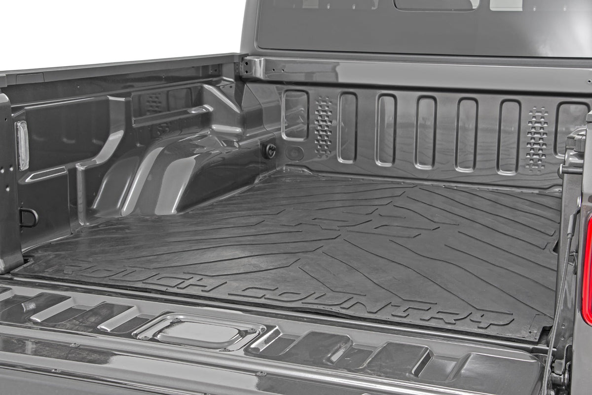 Bed Mat | 5' Bed | RC Logo | Jeep Gladiator JT 4WD (2020-2026) - Cargo Management (Image 2 of 5)