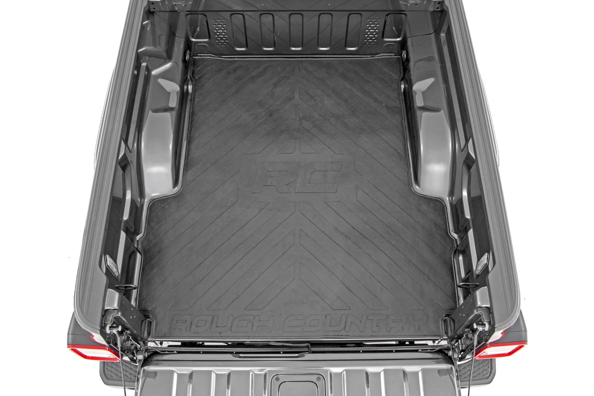 Bed Mat | 5' Bed | RC Logo | Jeep Gladiator JT 4WD (2020-2026) - Cargo Management (Image 3 of 5)