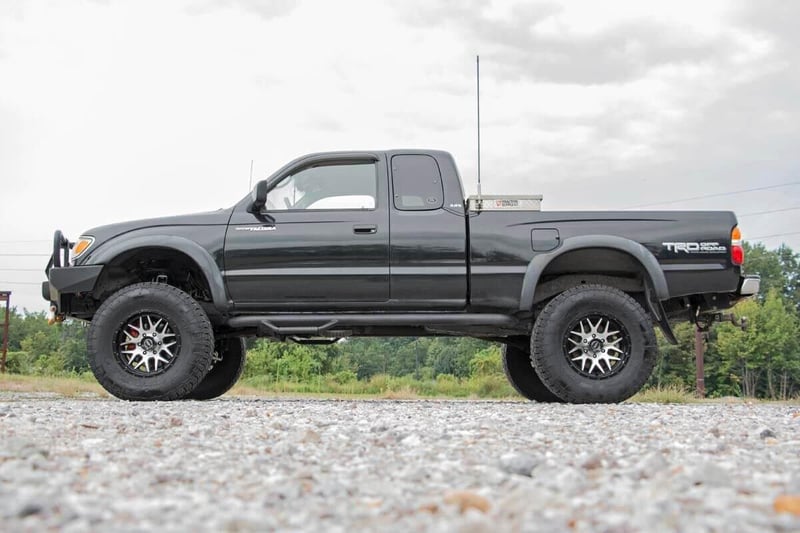 RC 6 Inch Lift Kit | Toyota Tacoma 2WD/4WD (1995-2004) (manufacturer page)