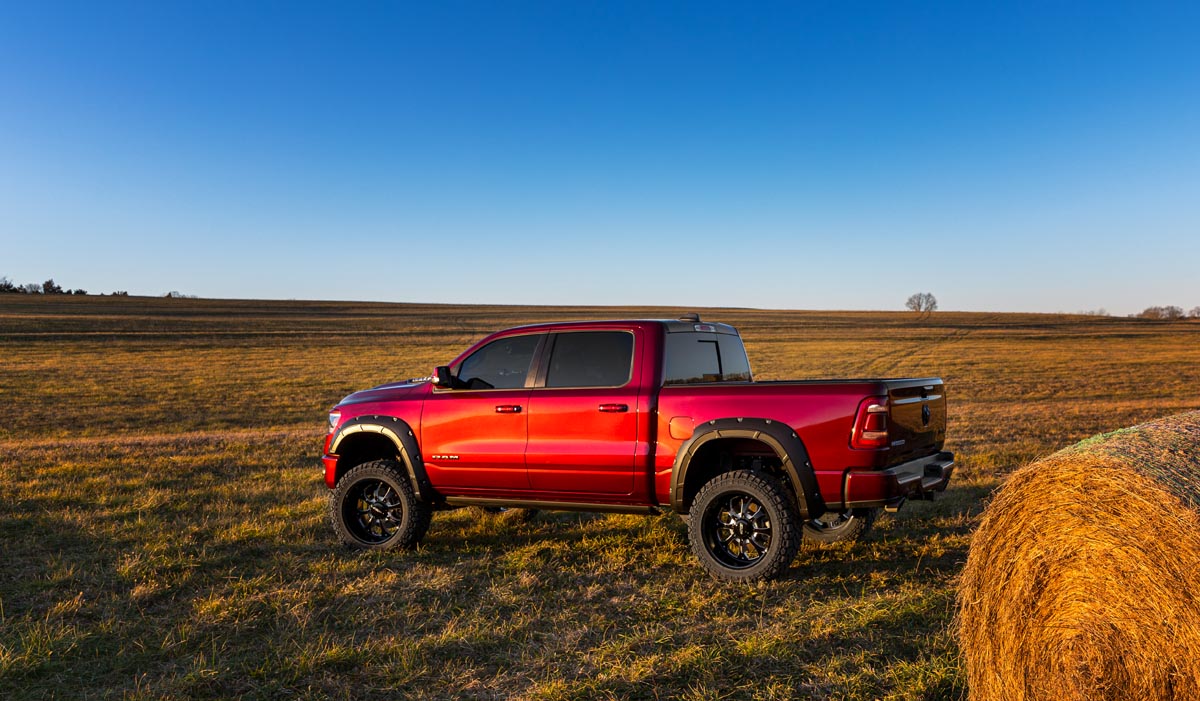 Defender Fender Flares | GW7 Bright White | Ram 1500 2WD/4WD (2019-2024) - Fender Flares (Image 5 of 6)