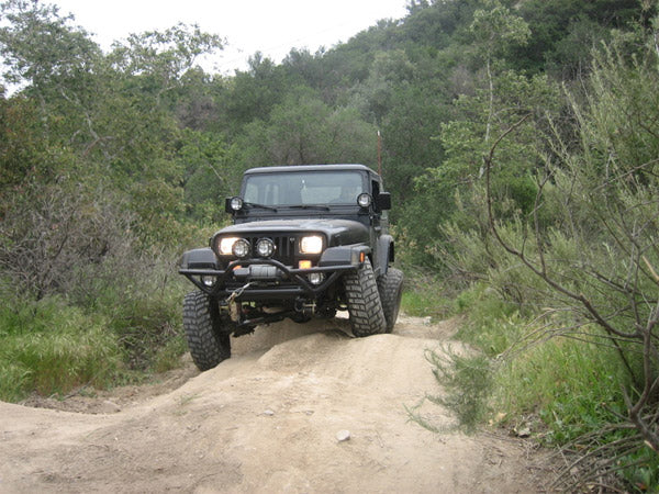 RC 4 Inch Lift Kit | Power Steer | Jeep Wrangler YJ 4WD (1987-1995) (manufacturer page)
