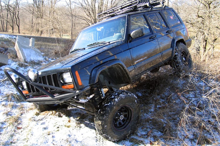 RC 4.5 Inch Lift Kit | M1 | Rear AAL | Jeep Cherokee XJ 2WD/4WD (1984-2001) (manufacturer page)