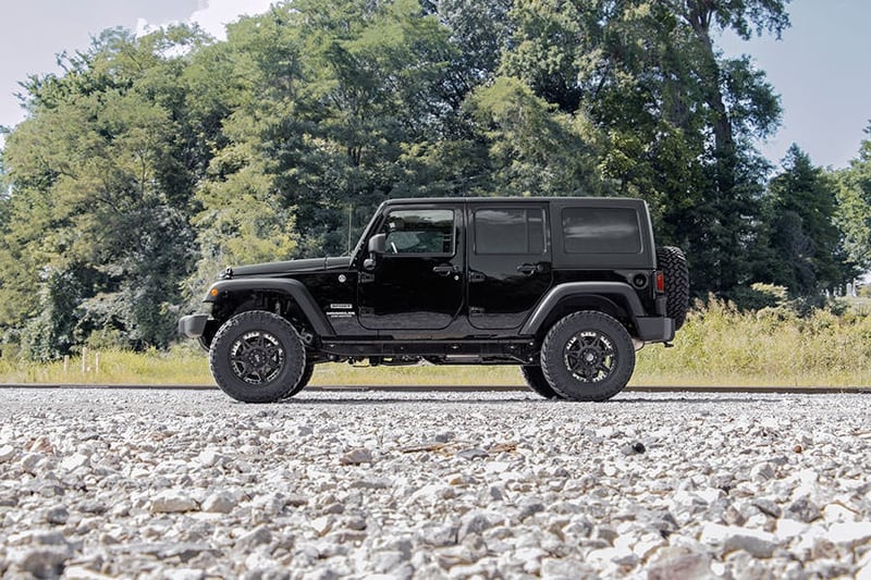 RC 2.5 Inch Lift Kit | Coils | M1R | Jeep Wrangler Unlimited 2WD/4WD (2007-2018) (manufacturer page)