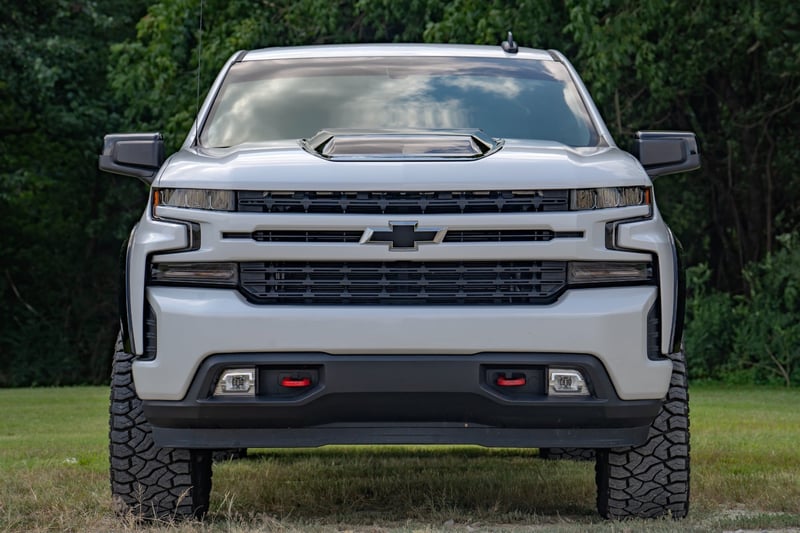 RC Hood Scoop | GCN Victory Red | Chevy Silverado 1500 2WD/4WD (2019-2026) (manufacturer page)