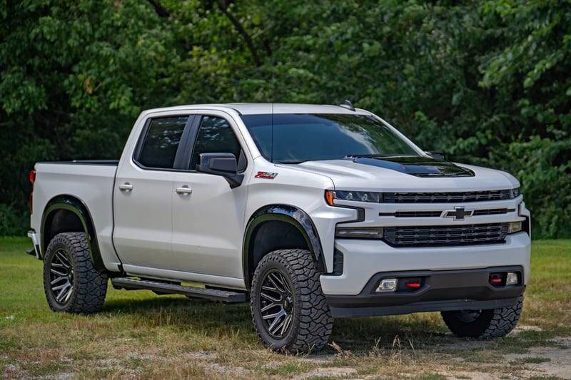 RC Hood Scoop | GCN Victory Red | Chevy Silverado 1500 2WD/4WD (2019-2026) (manufacturer page)