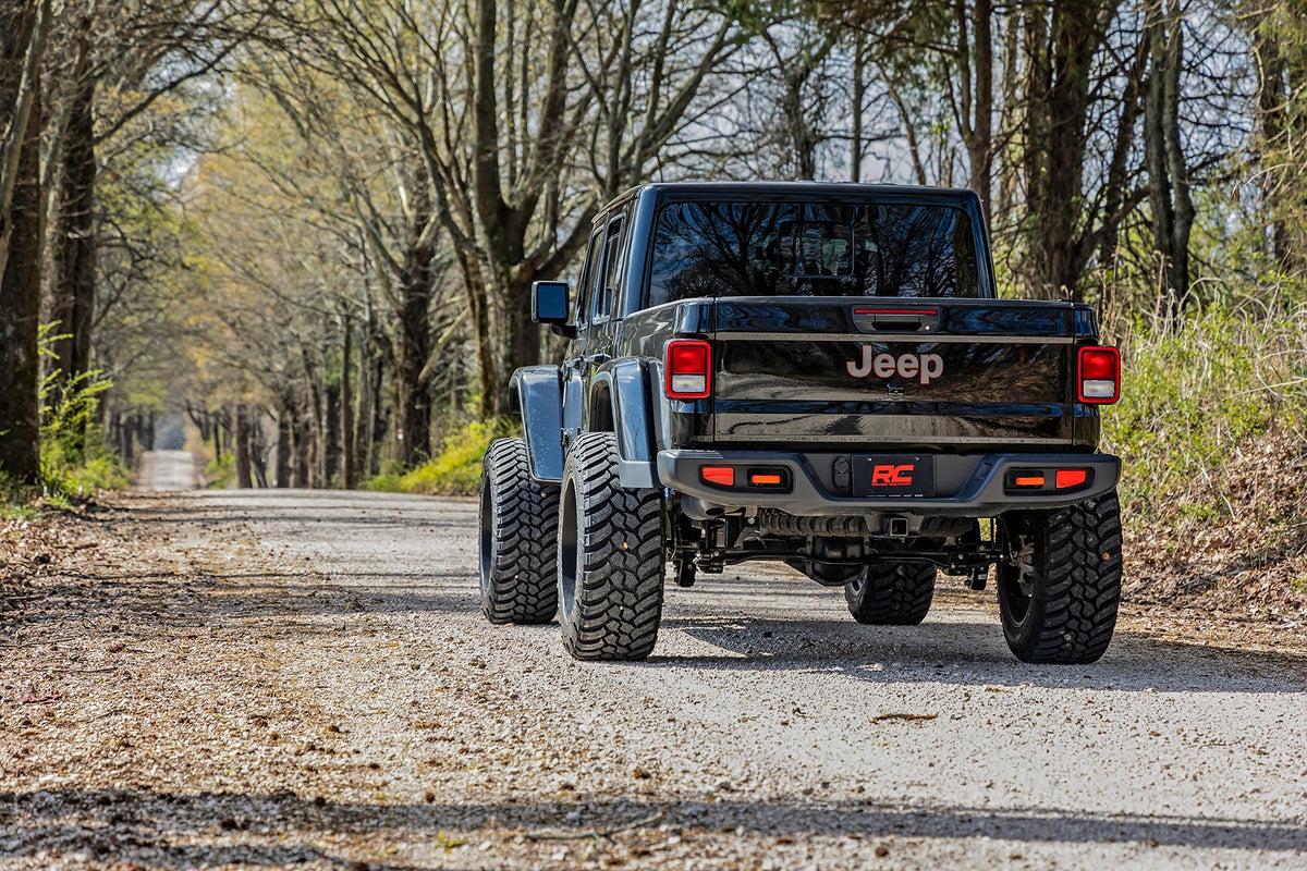 3.5 Inch Lift Kit | No Shocks | Jeep Gladiator JT Mojave 4WD (2020-2023) - Susp Lift Kits 4wd (Image 4 of 5)