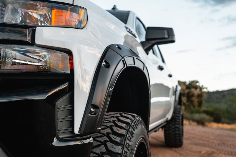 RC Defender Fender Flares | GJI Shadow Gray | Chevy Silverado 1500 (19-26) (manufacturer page)