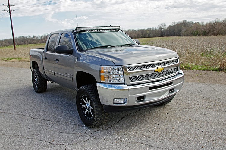 LED Light Mount | Upper Windshield | 50" Curved | Chevy/GMC 1500/1500 SUV/2500HD/3500HD (07-14) - Lighting & Acc (Image 4 of 5)