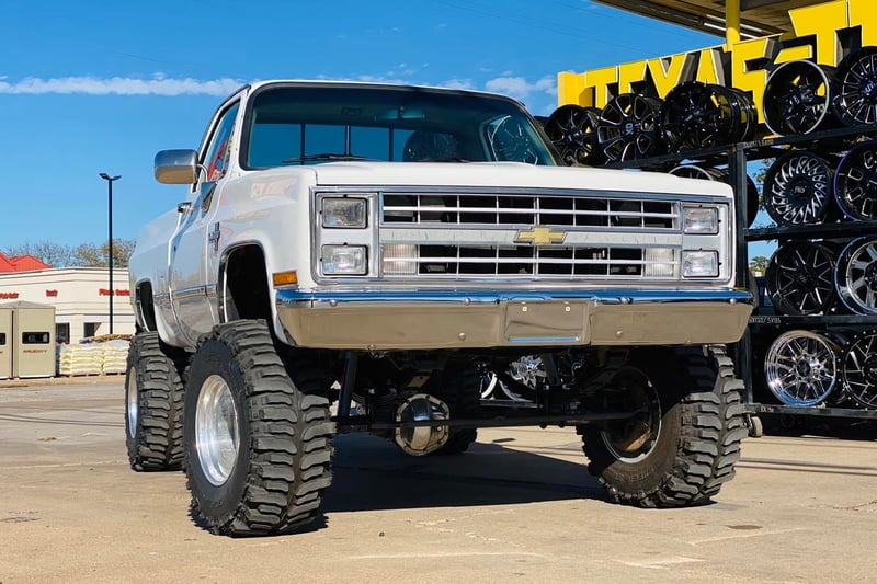 RC 6 Inch Lift Kit | Chevy/GMC C10/K10 Truck & SUV/K5 Blazer 4WD (1977-1991) (manufacturer page)