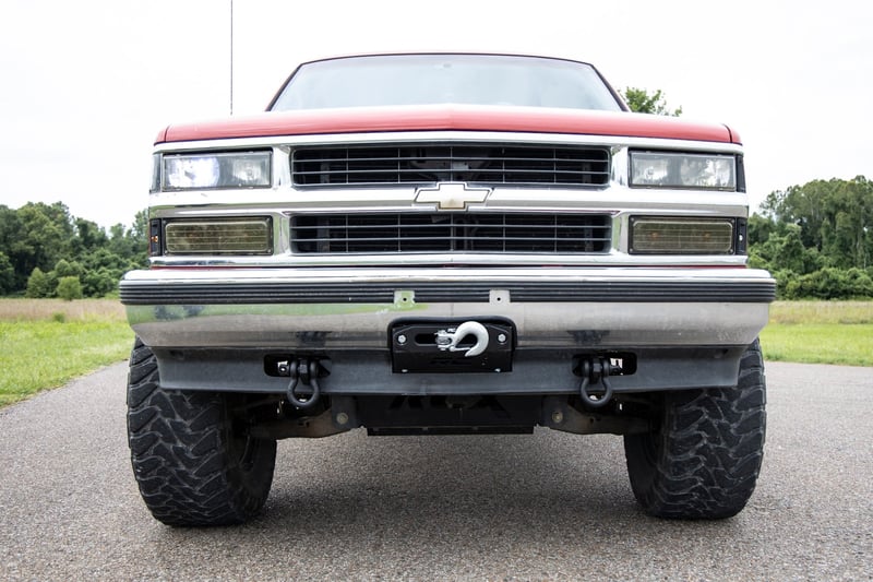 RC Tow Hook to Shackle Bracket | D-Ring Combo | Chevy/GMC 1500 Truck & SUV (88-99) (manufacturer page)