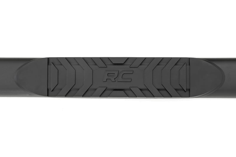 RC Oval Nerf Step | Crew Cab | Black | Ford F-150/Lightning/F-250/F-350/Raptor (15-26) (manufacturer page)