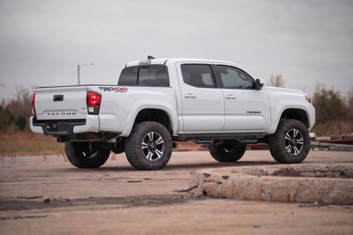 Sport Fender Flares | O40 Super White | Toyota Tacoma 2WD/4WD (2016-2023) - Fender Flares (Image 6 of 6)