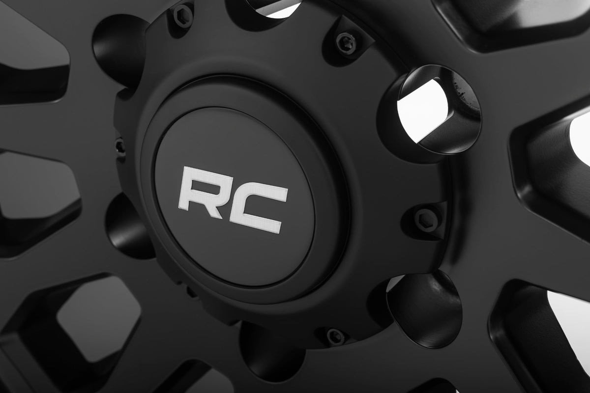 Rough Country 87 Series Wheel | Simulated Beadlock | Black/Machined | 17x8.5 | 6x5.5 | +0mm - RC Wheels (Image 4 of 6)