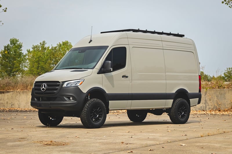 RC Tire Clearance Kit | Mercedes-Benz Sprinter 2500/Sprinter 3500 (19-25) (manufacturer page)