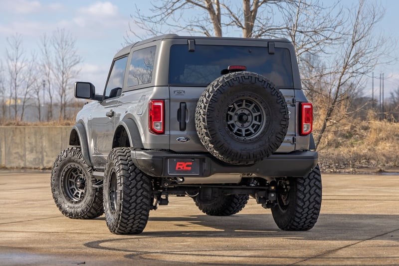 RC SRL2 Adjustable Aluminum Step | 2 Door | Ford Bronco (2 Door) 4WD (2021-2026) (manufacturer page)