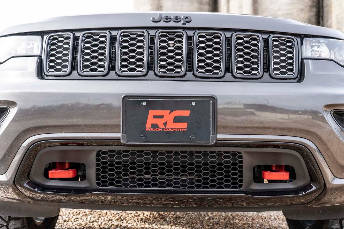 Tow Hooks | Forged | Red | Jeep Grand Cherokee 2WD/4WD (2015-2022) - Winches & Acc (Image 2 of 6)