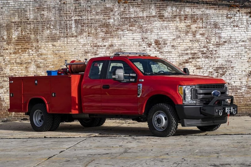 RC EXO Winch Mount Kit | Ford F-250/F-350 Super Duty 2WD/4WD (2017-2020) (manufacturer page)