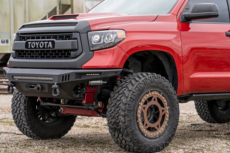 RC LED Light Kit | Hood Bulge | 40" White/Amber Strip | Toyota Tundra (14-21) (manufacturer page)