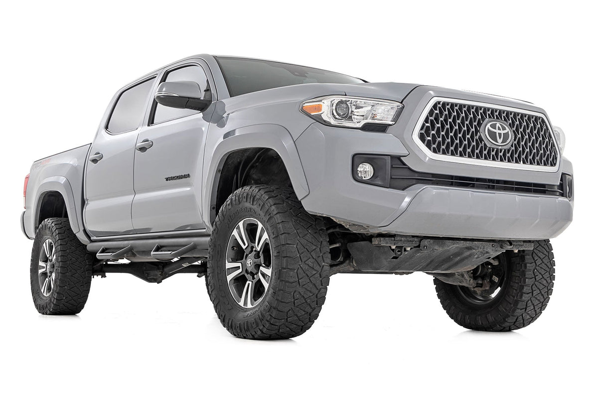 Nerf Steps | Cab Length | Crew Cab | 5' Bed | Toyota Tacoma 2WD/4WD (05-23) - Steps & Runningboard (Image 4 of 6)