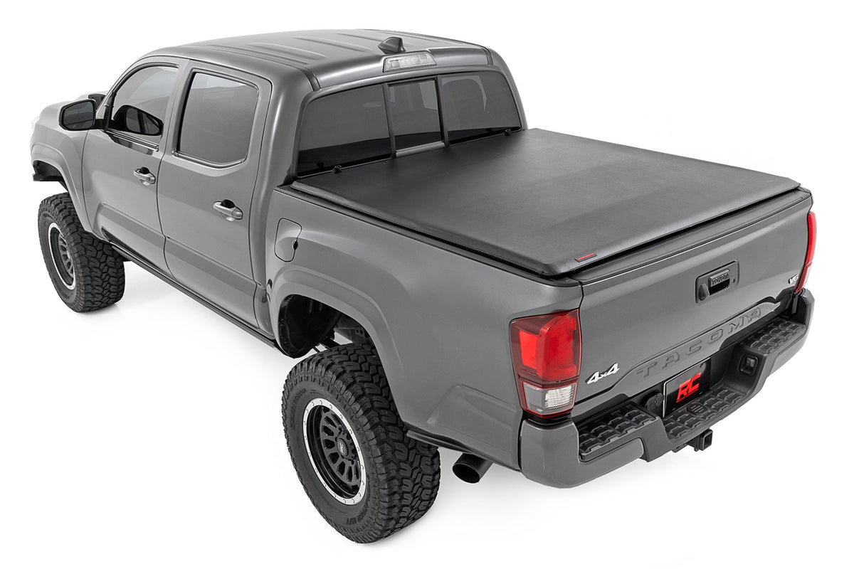 Soft Roll Up Bed Cover | 5' Bed | Toyota Tacoma 2WD/4WD (2016-2023) - Bed Covers (Image 3 of 6)