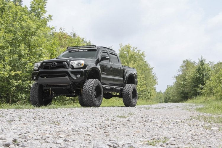 RC 6 Inch Lift Kit | M1 | Toyota Tacoma 2WD/4WD (2005-2015) (manufacturer page)