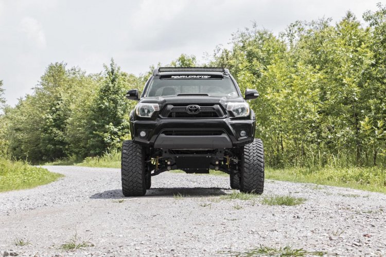 RC 6 Inch Lift Kit | N3 Struts | Toyota Tacoma 2WD/4WD (2005-2015) (manufacturer page)